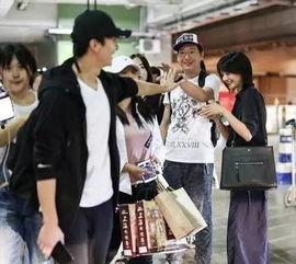 洛阳机场偶遇明星,洛阳机场明星邂逅瞬间